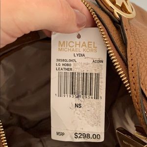 Michael Kors Bags - BNWT Michael Kors Purse Michael Kors Bags - BNWT Michael Kors Purse